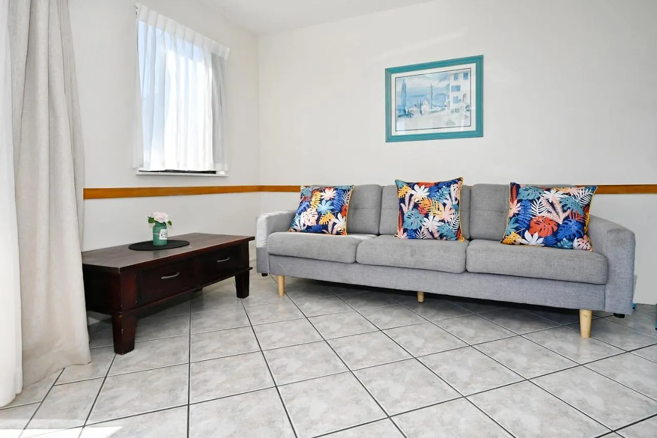Mooloolaba 2 B/R Getaway - Perfect Location Zd5 Apartment